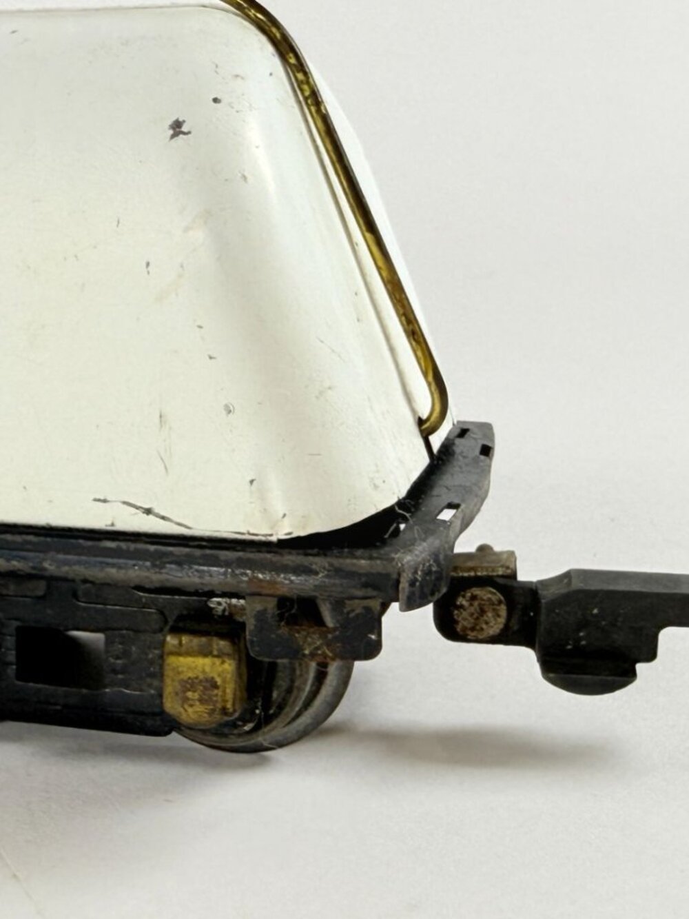 American Flyer O Gauge 412 Vintage Bordens Milk Car 1939-1940 - Picture 6 of 12
